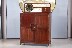 新中式家具131平的現(xiàn)代風(fēng)三居室，看起來很有格